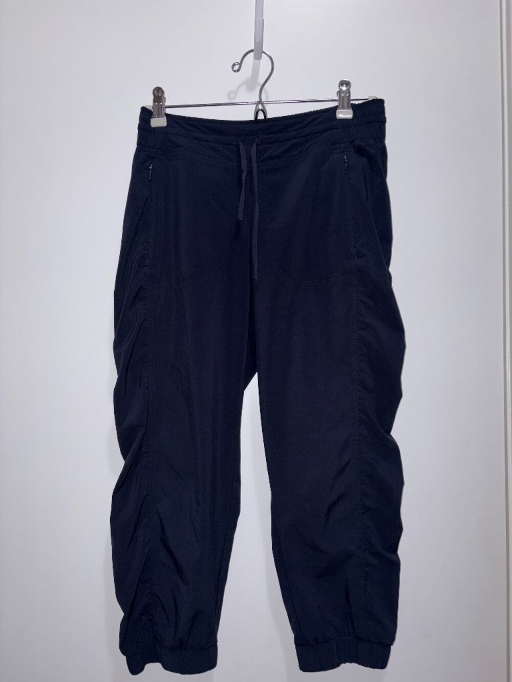 Athleta La Viva Capri Crop Pants